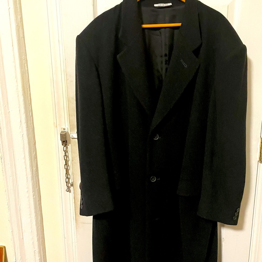 SOLD- Massimo Alba 100% Cashmere single-breasted Men’s  overcoat. Sz 46 R
